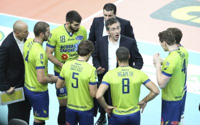 Comunicato stampa, dopo i k.o. con Modena e Trento la Top Volley Latina sfida Vibo. Tubertini: “In palio punti importanti per la classifica”. Barone: “Con Vibo è scontro diretto”.