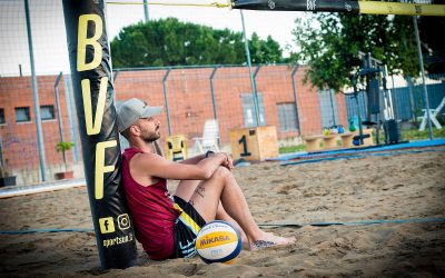 Mimmo Cavaccini lavora sulla sabbia «Mi manca molto il campo, a breve ripartiremo con la Top Volley Cisterna. La Nazionale? Ci penso sempre in maniera seria»