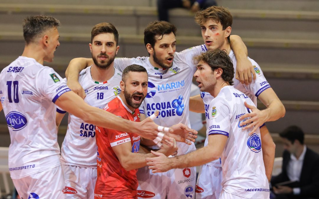 SUPERLEGA: Top Volley Cisterna – Leo Shoes Modena