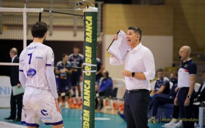 La Top Volley Cisterna domani (alle 18:00) recupera il match con la Lube. Kovac: «Situazione difficile, in casa della Lube affronteremo battitori molto forti»