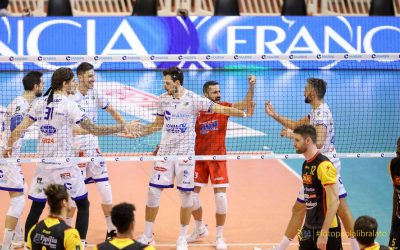 La Top Volley Cisterna combatte per cinque set nel test match con Vibo. Kovac: «Mi ritengo soddisfatto da questo allenamento»