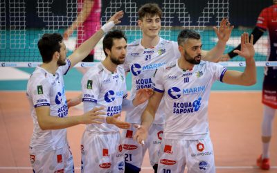 Play-off 5°posto, la Top Volley Cisterna battaglia ma cede al tie-break con Piacenza. Sabbi (28 punti): «Bravi a reagire, la società merita questo atteggiamento». Falivene: Finalmente abbiamo iniziato a giocare»